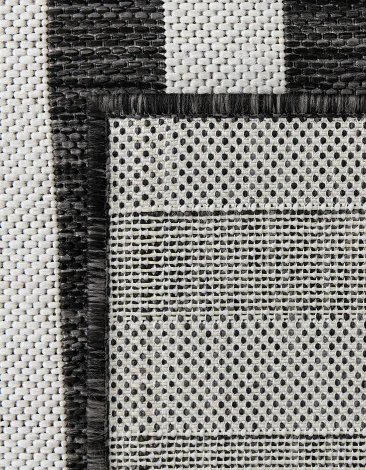 Washable Ribbon Indoor / Outdoor Rug