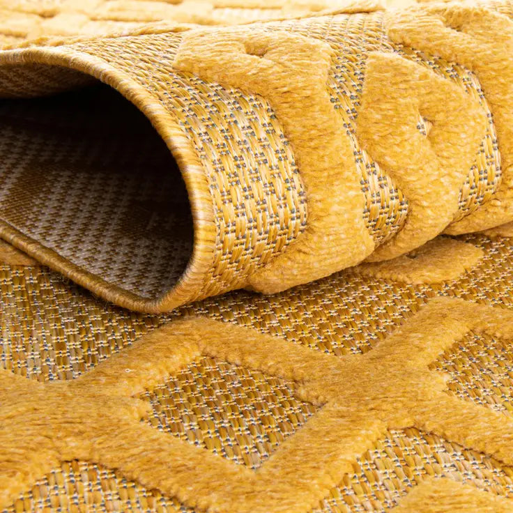 Washable Trellis Textured Indoor / Outdoor Rug