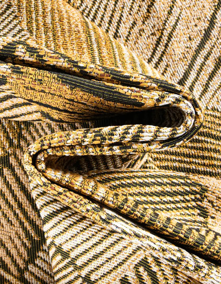 Washable Botanical Indoor / Outdoor Rug