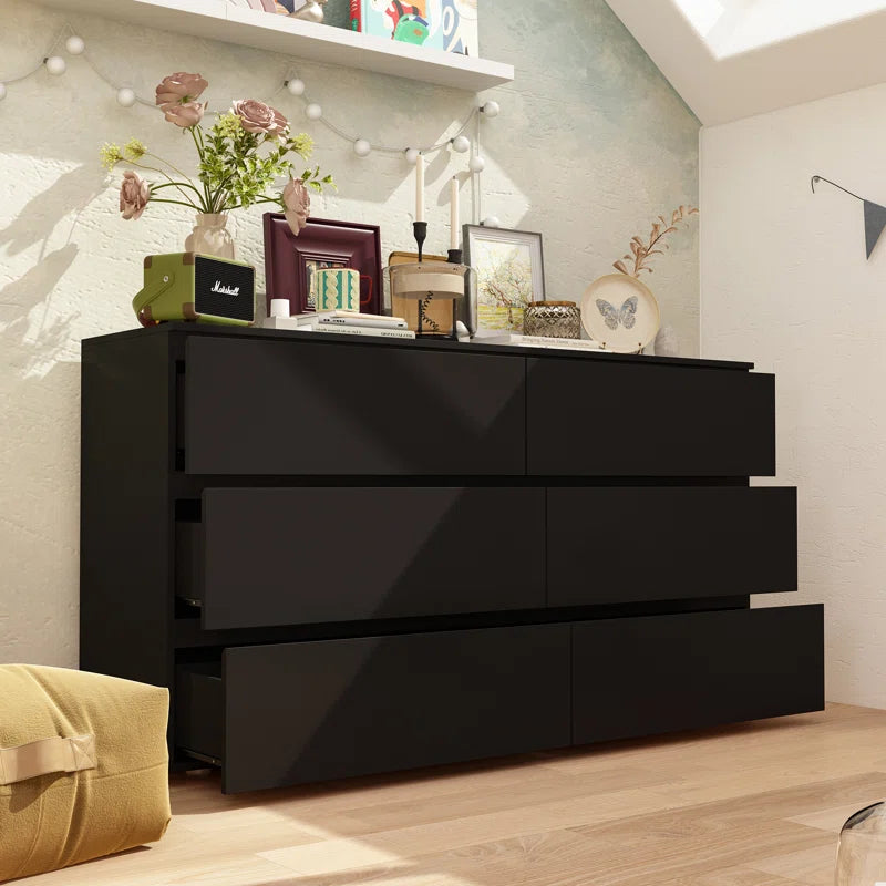 6-Drawer Dresser With Strong Storage