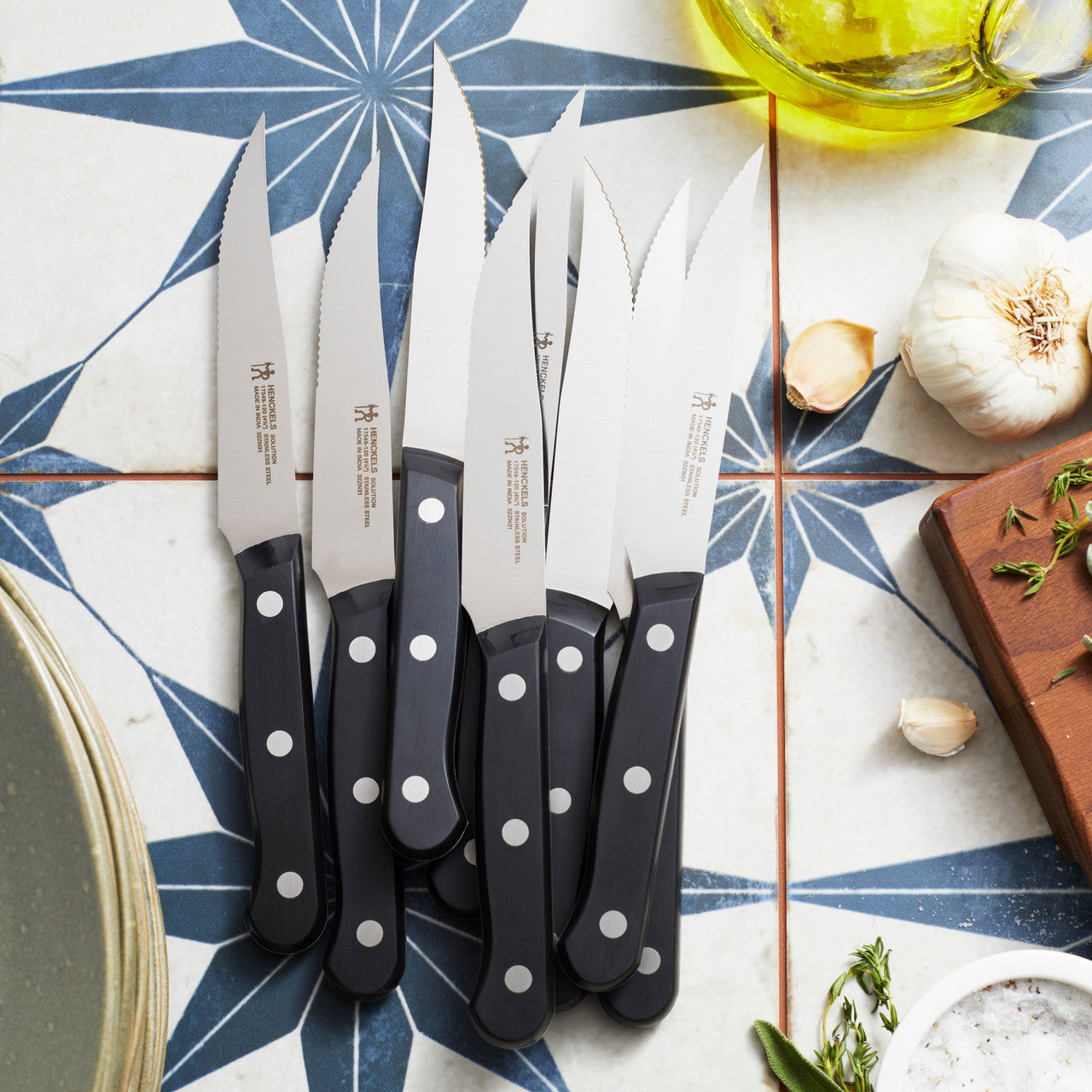 Henckels Solution Steak Knife Set of 8, Black, Stainless Steel