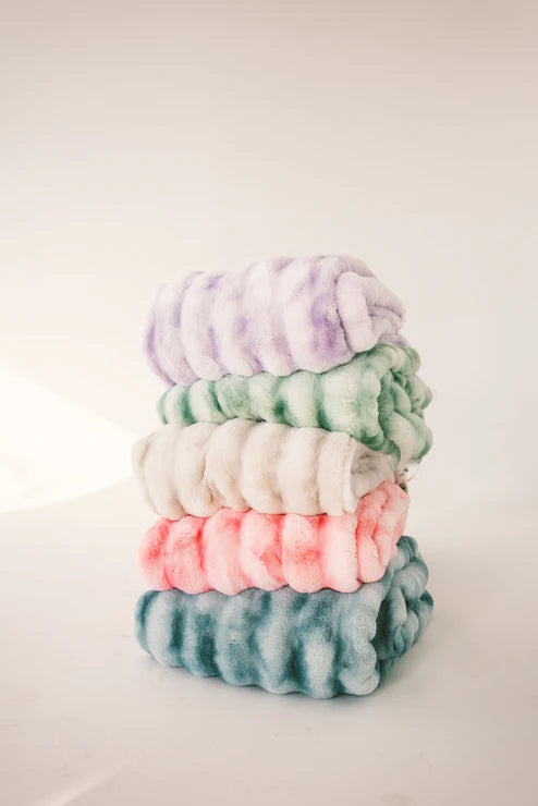 Extreme Ultra Cloud Blanket