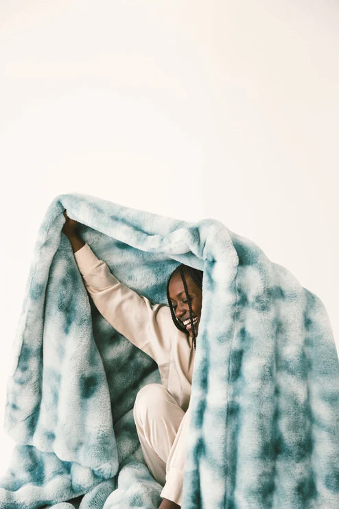 Extreme Ultra Cloud Blanket