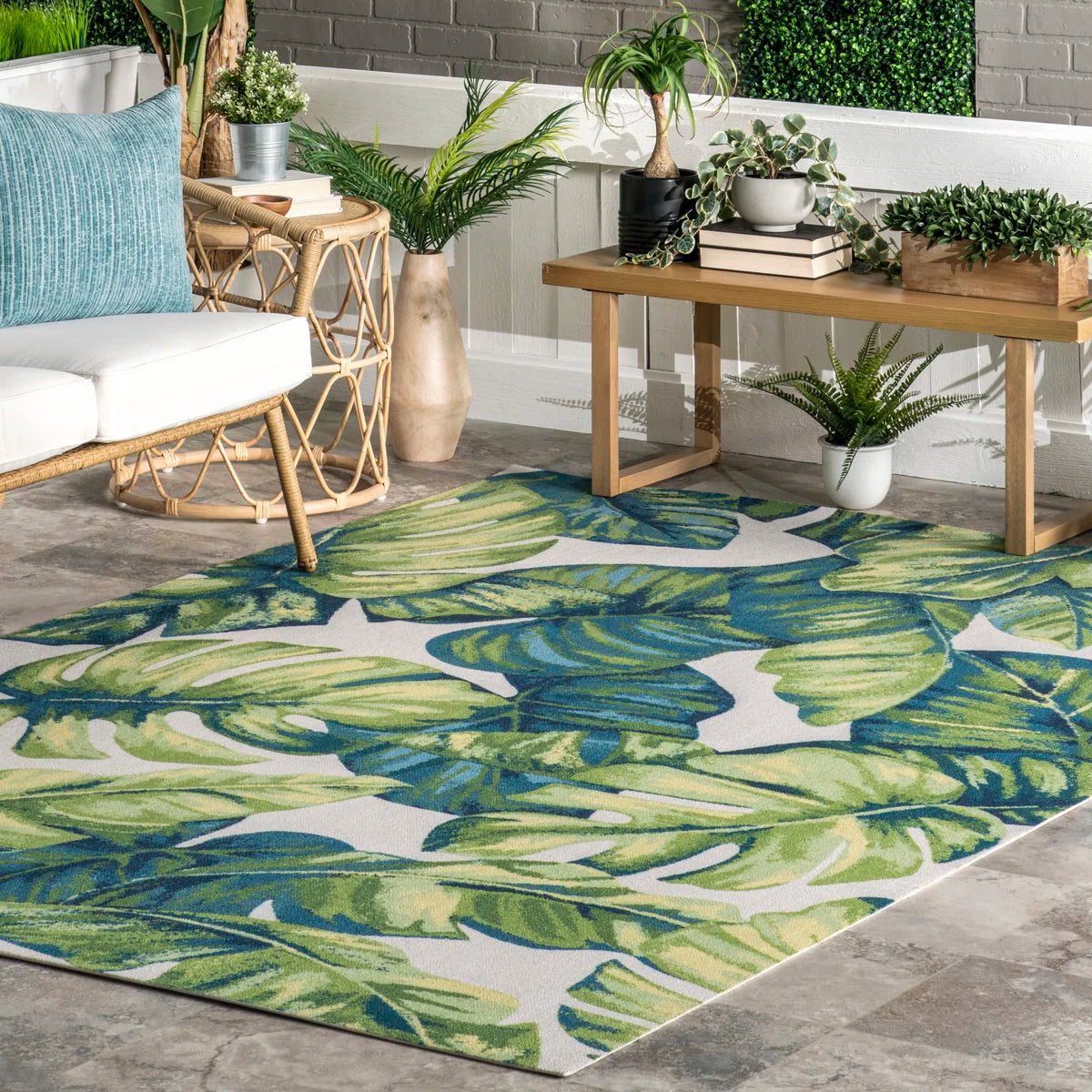 Commer Tropical Leaf Green Indoor/Outdoor Patio Rug