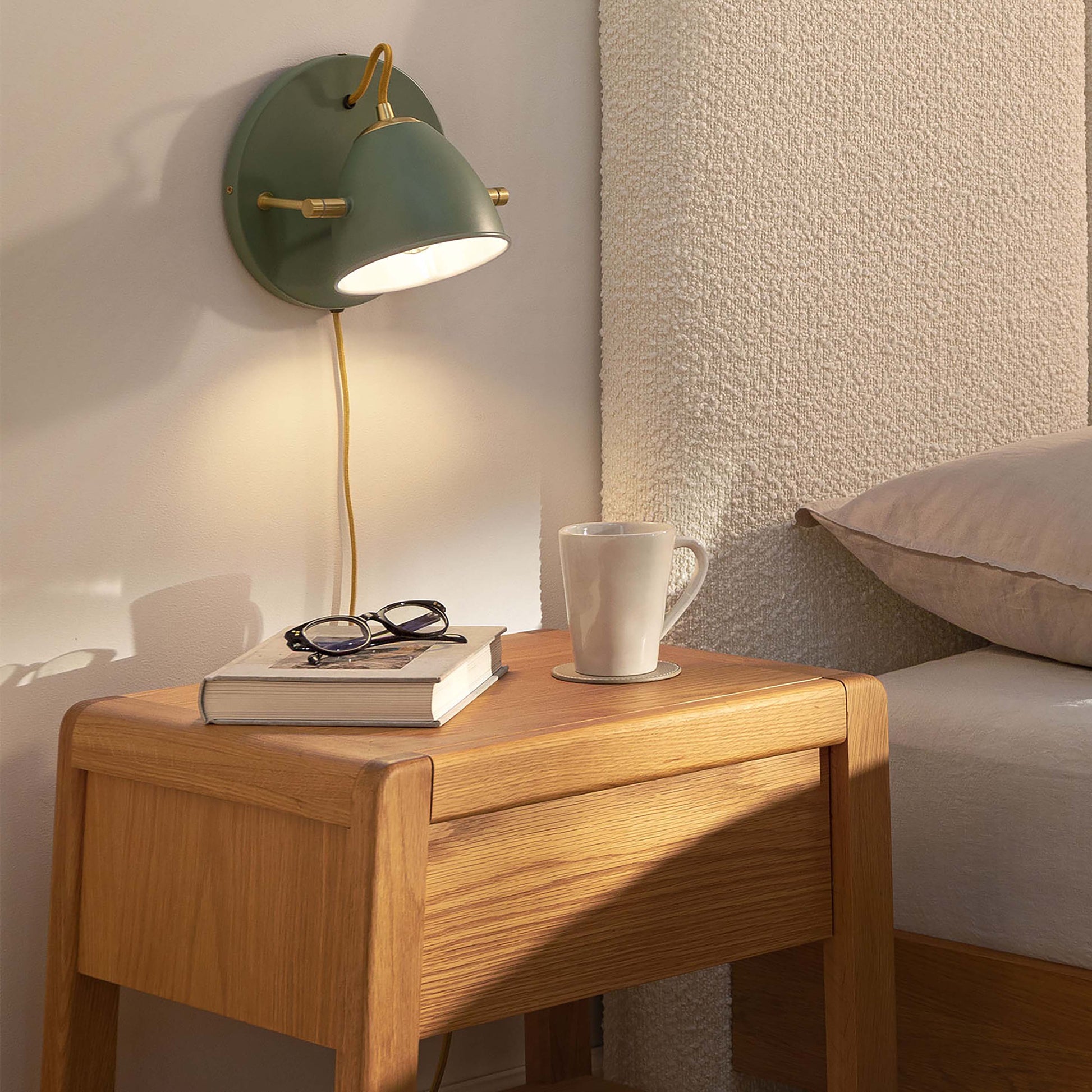 Dalsa 1-Drawer Nightstand - Natural Oak