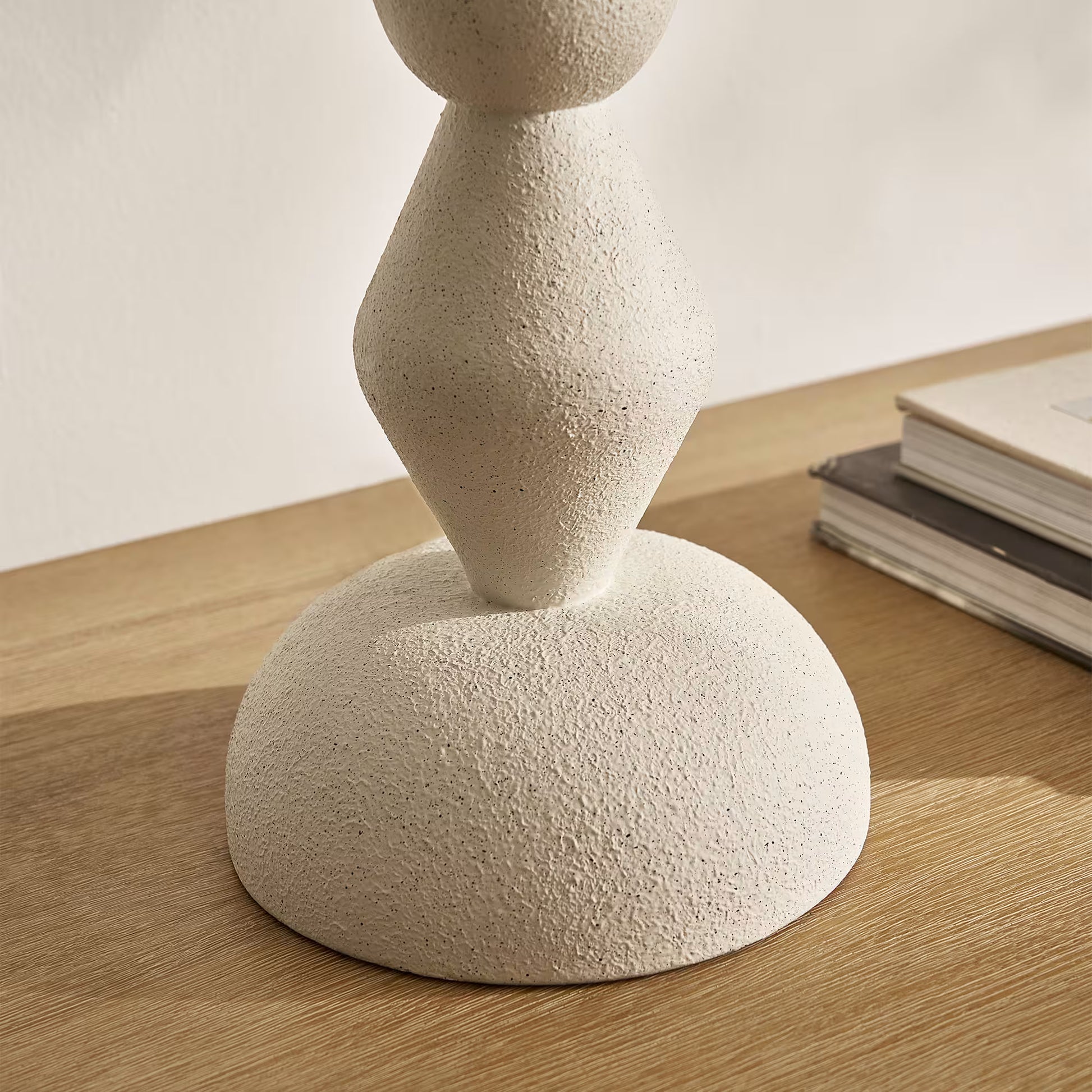 Faro Table Lamp