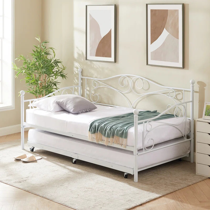 Korecky Daybed with Trundle