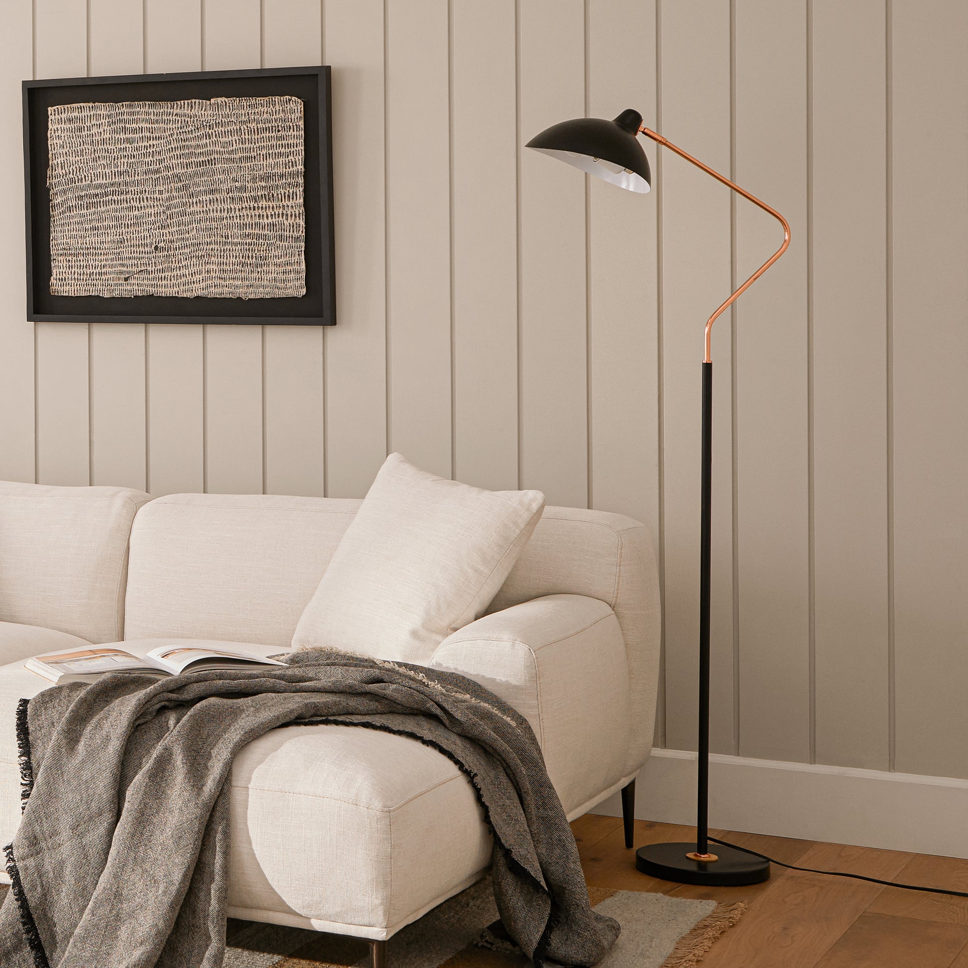Leap Floor Lamp - Black