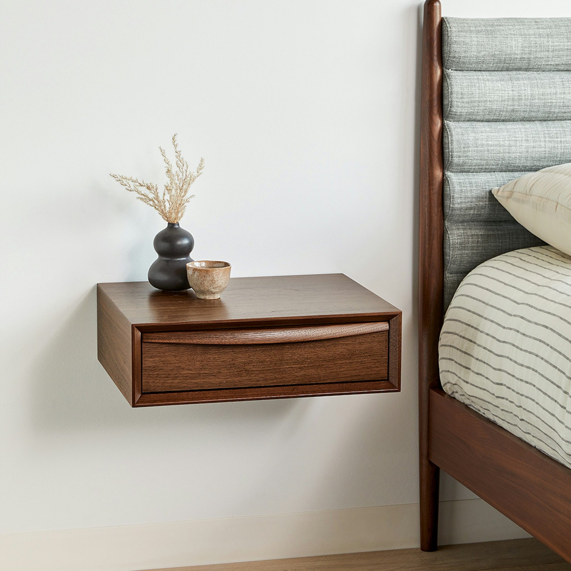 Lenia 2-Drawer Nightstand