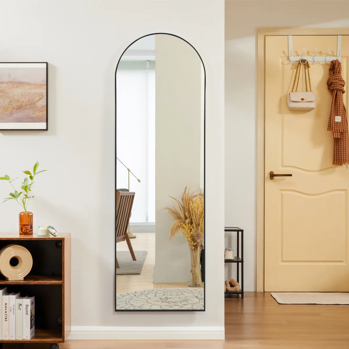 Nayelis Metal Arch Mirror