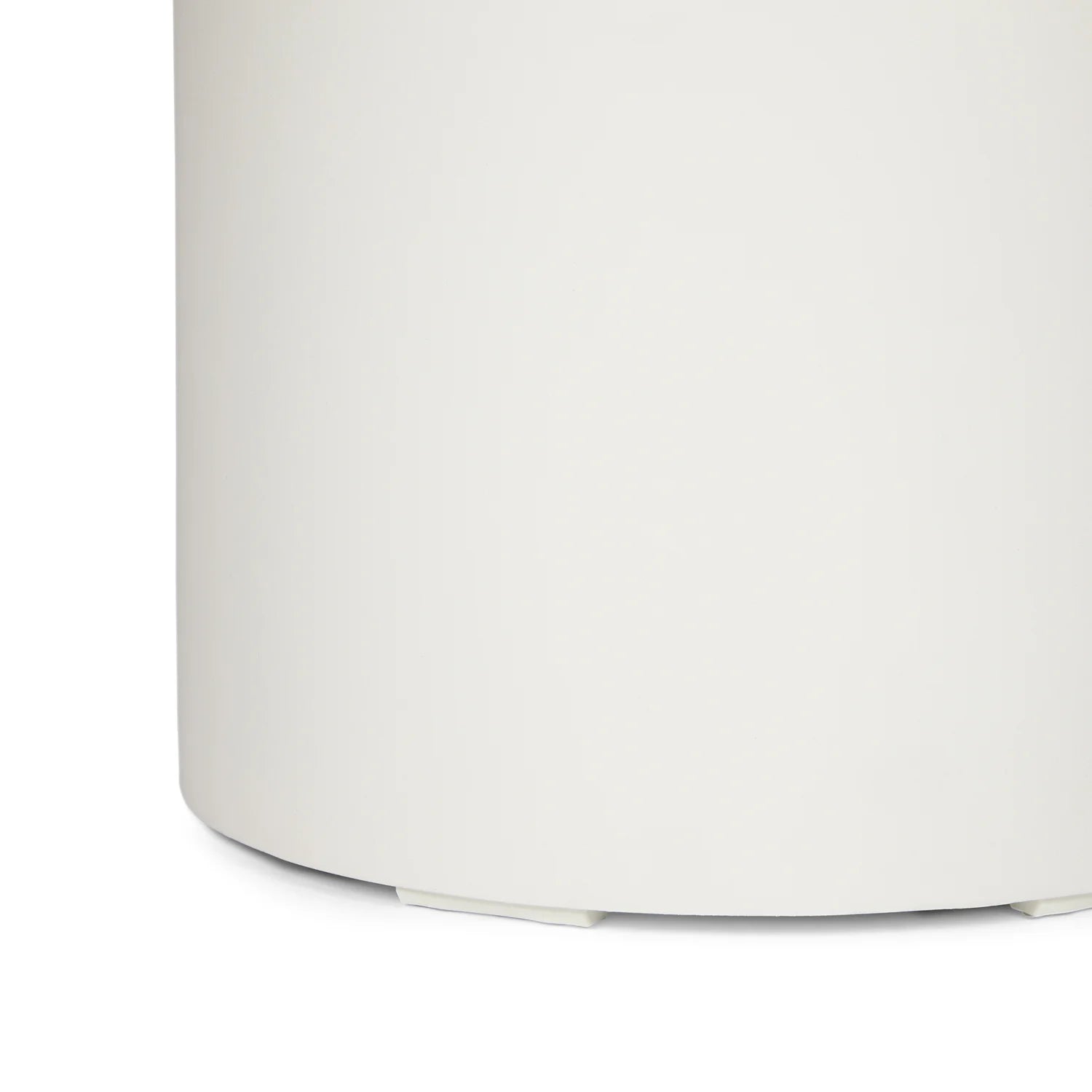Vardo Outdoor Side Table