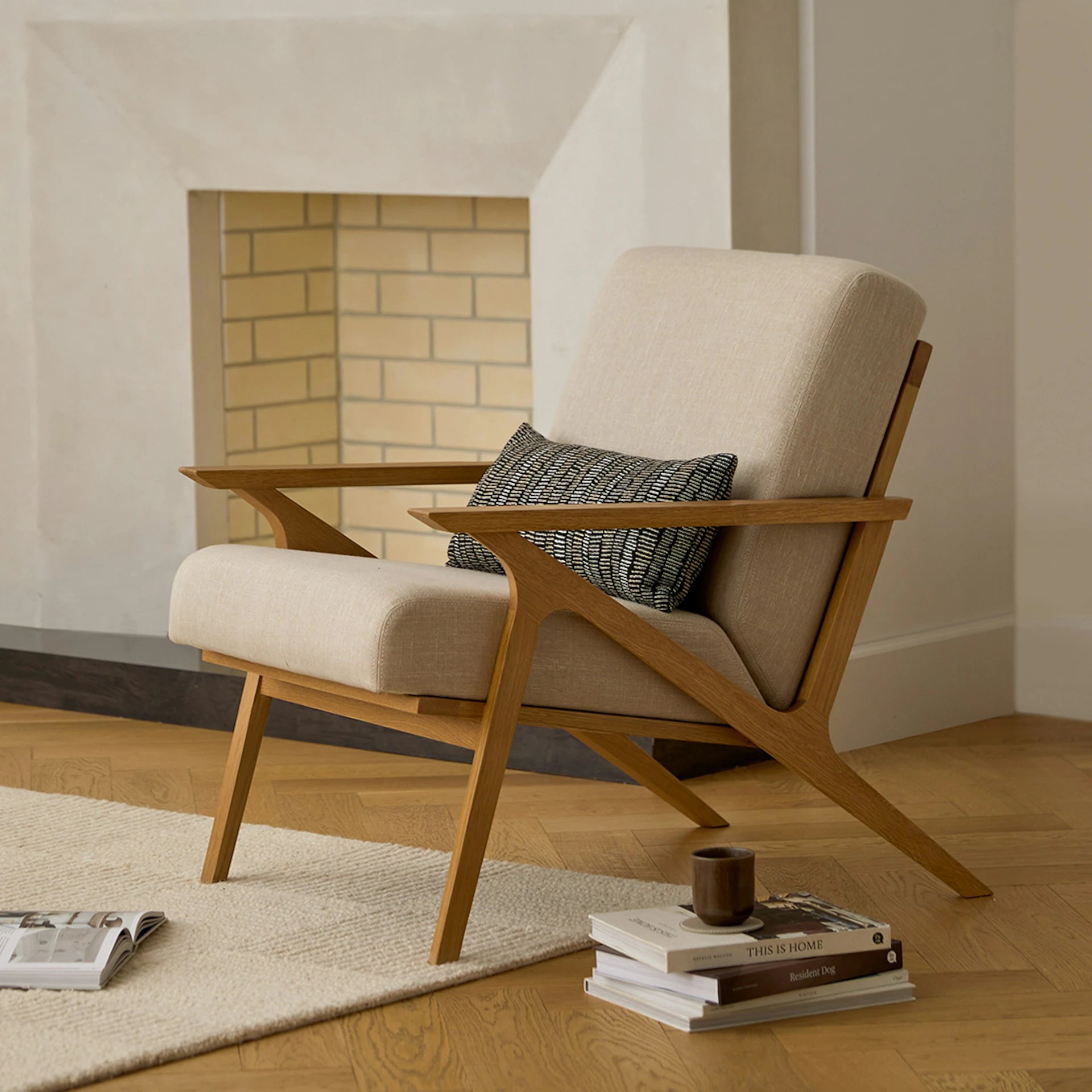 Otio 26" Lounge Chair