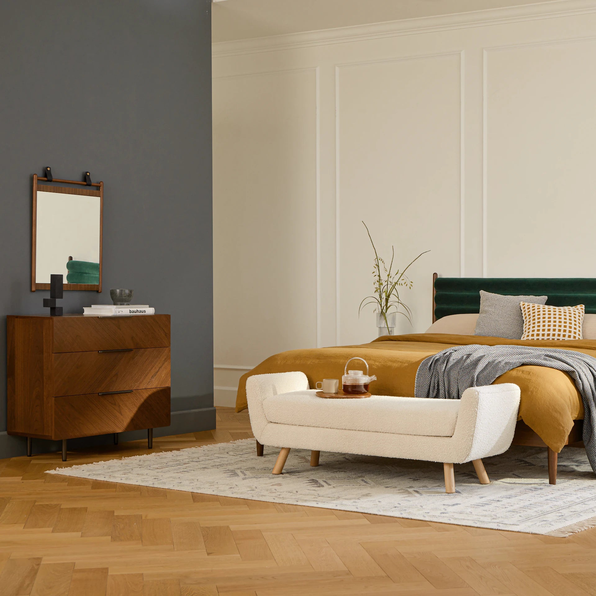 Nera 3-Drawer Chest