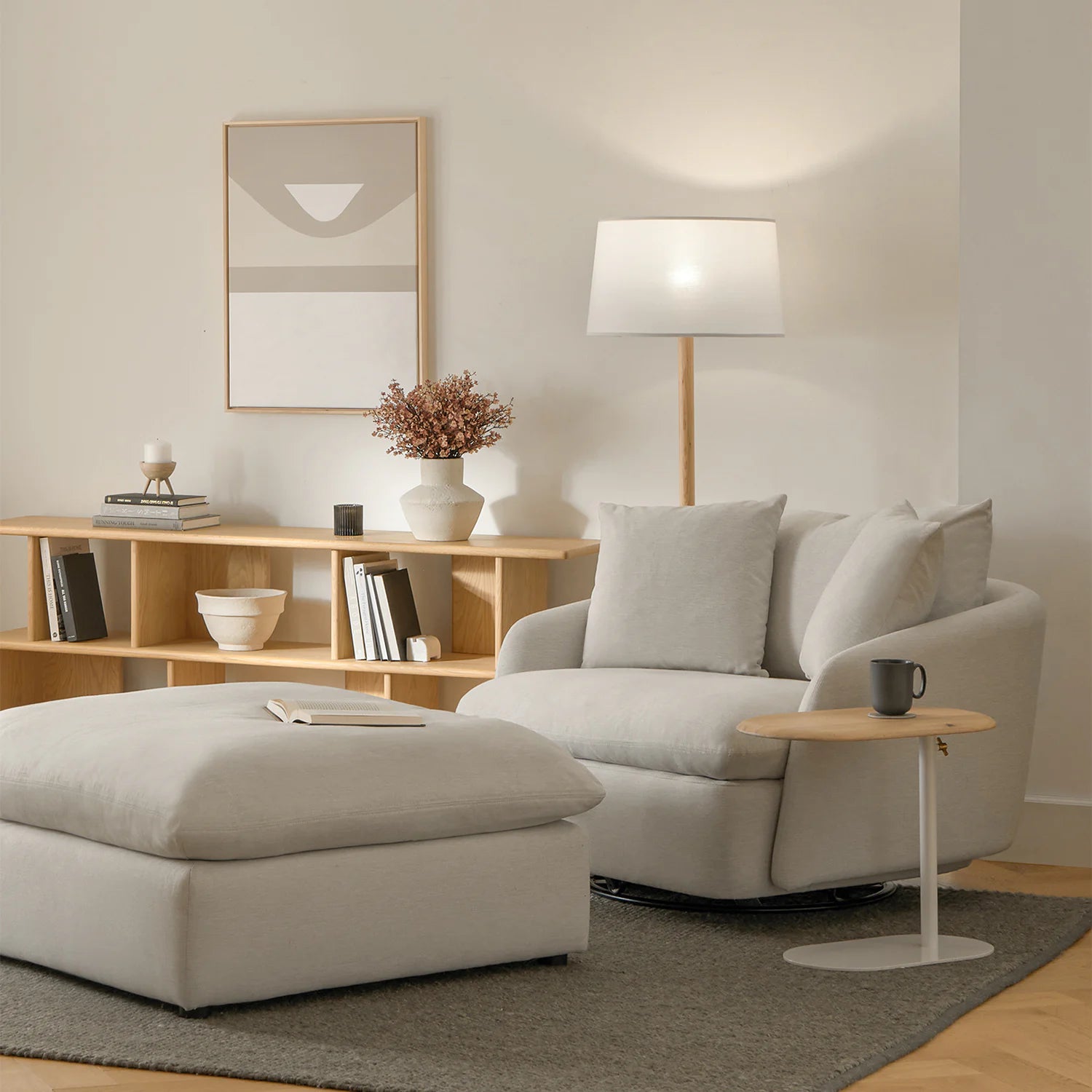 Leigh 47" Swivel Lounge Chair