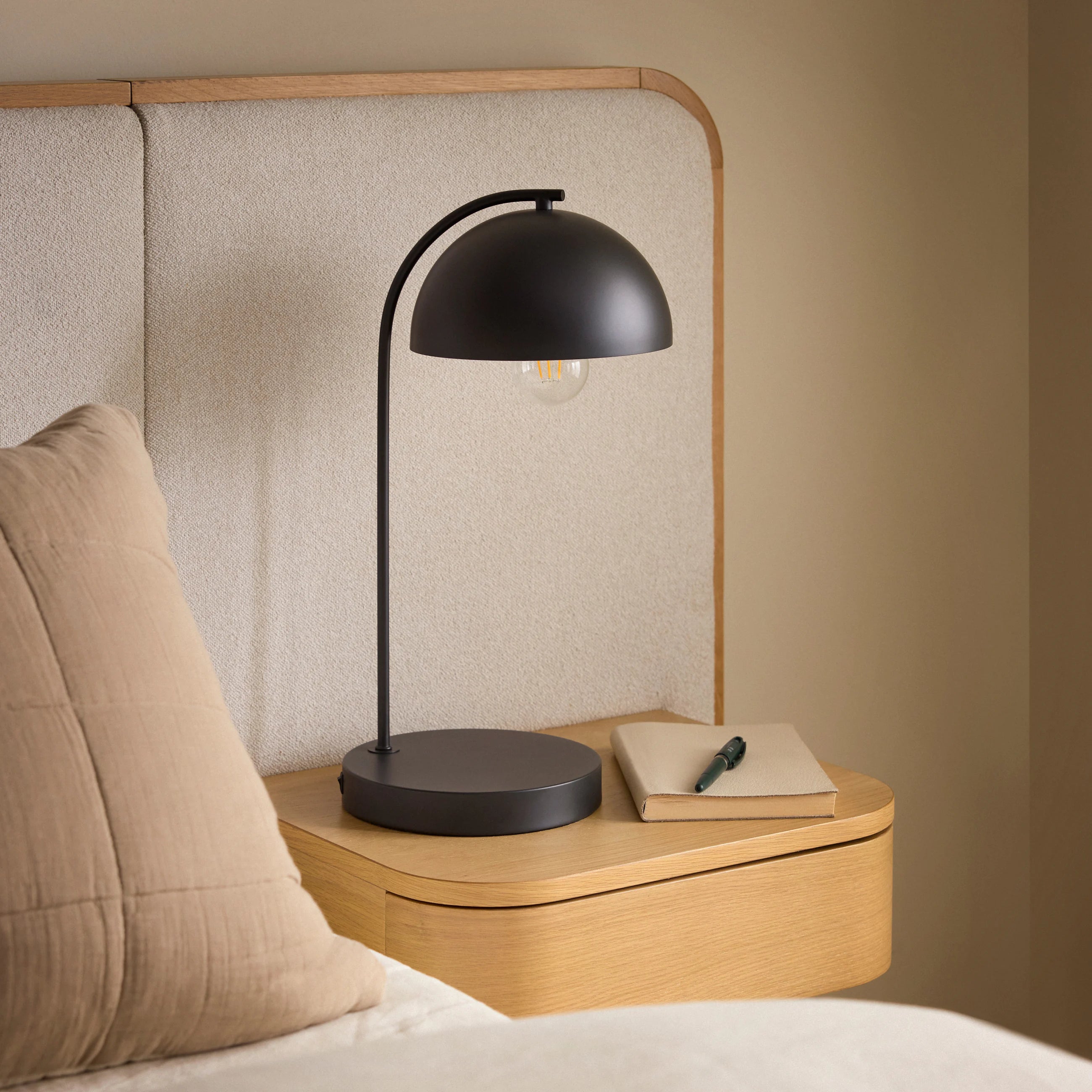Todd Table Lamp