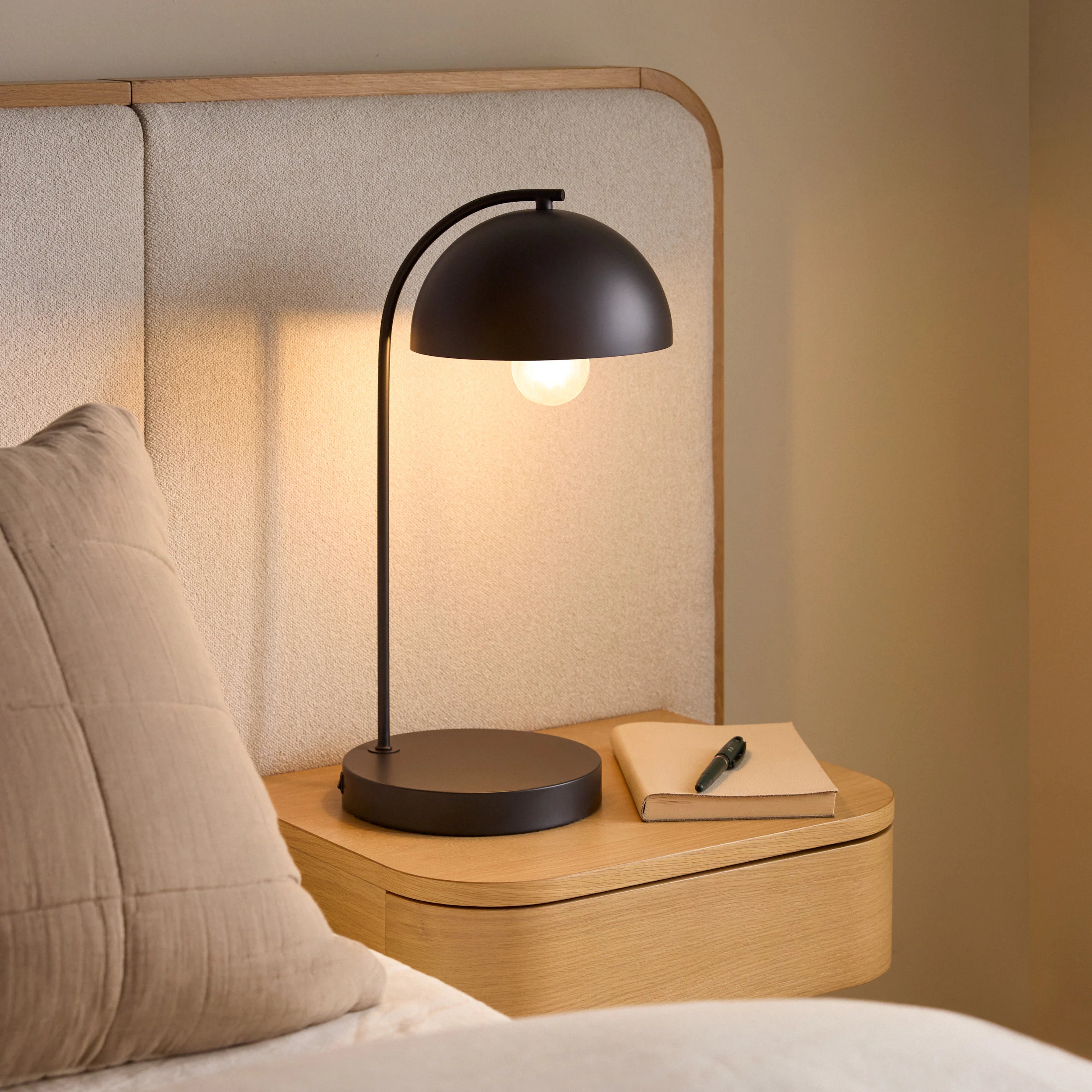 Todd Table Lamp