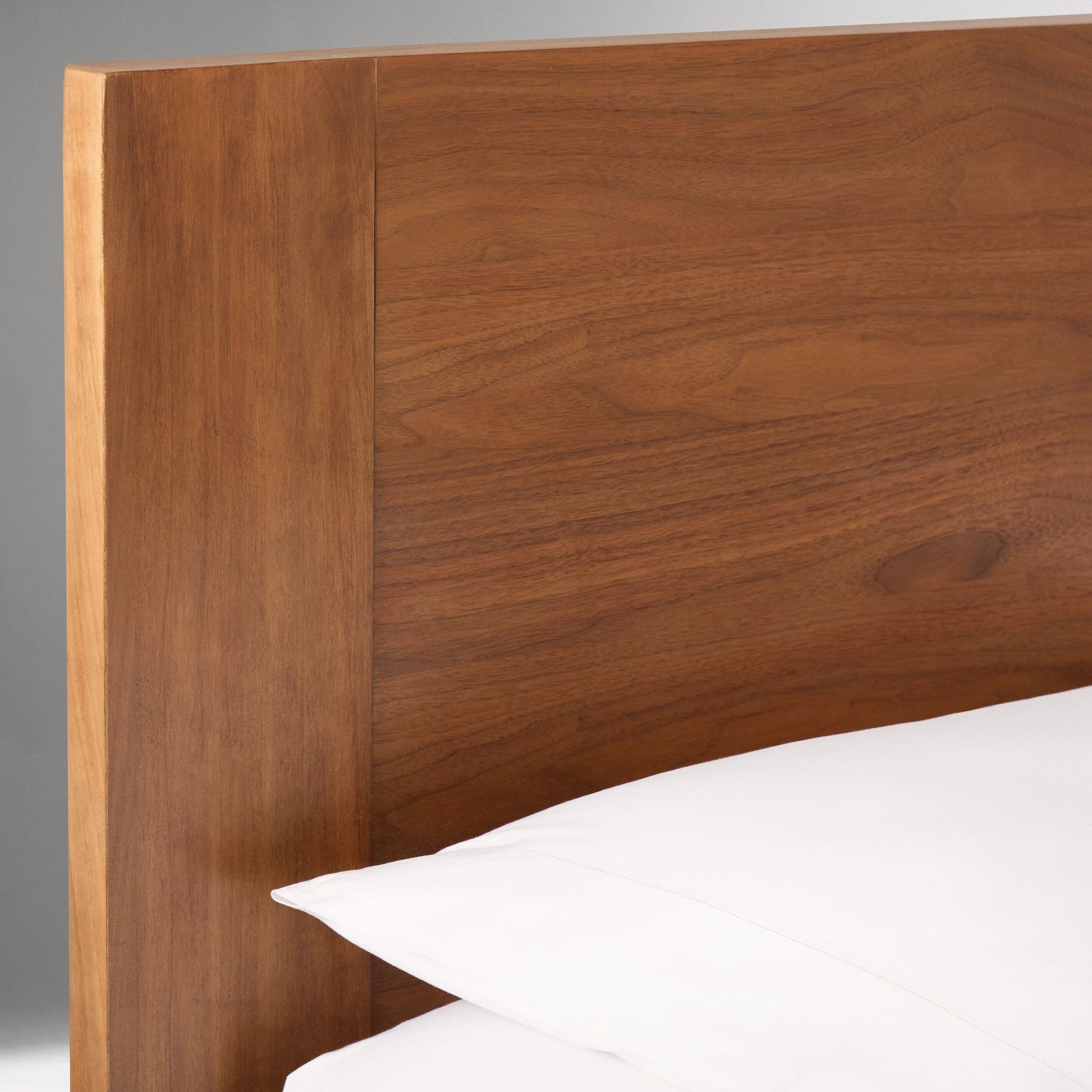 Linwood Bed