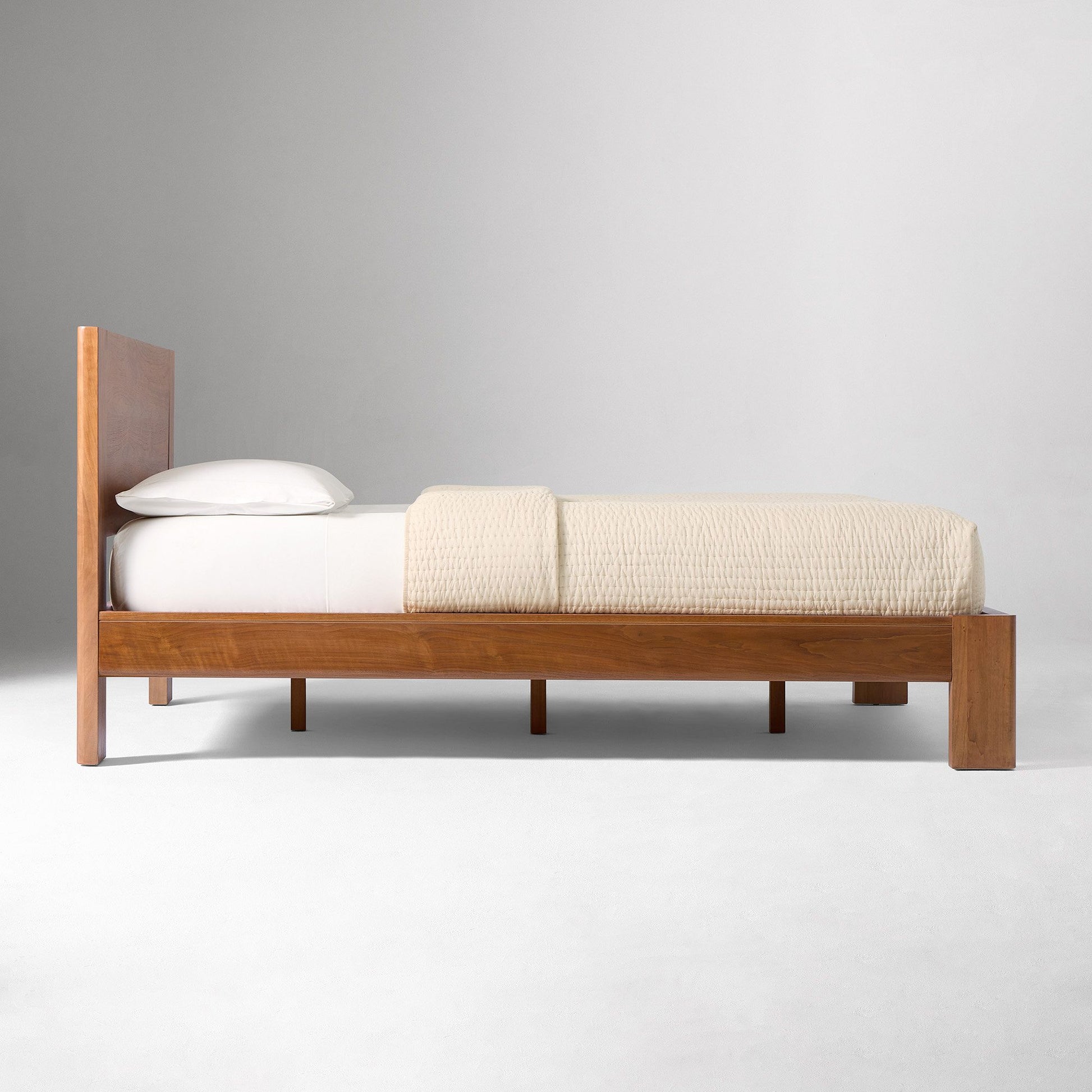 Linwood Bed