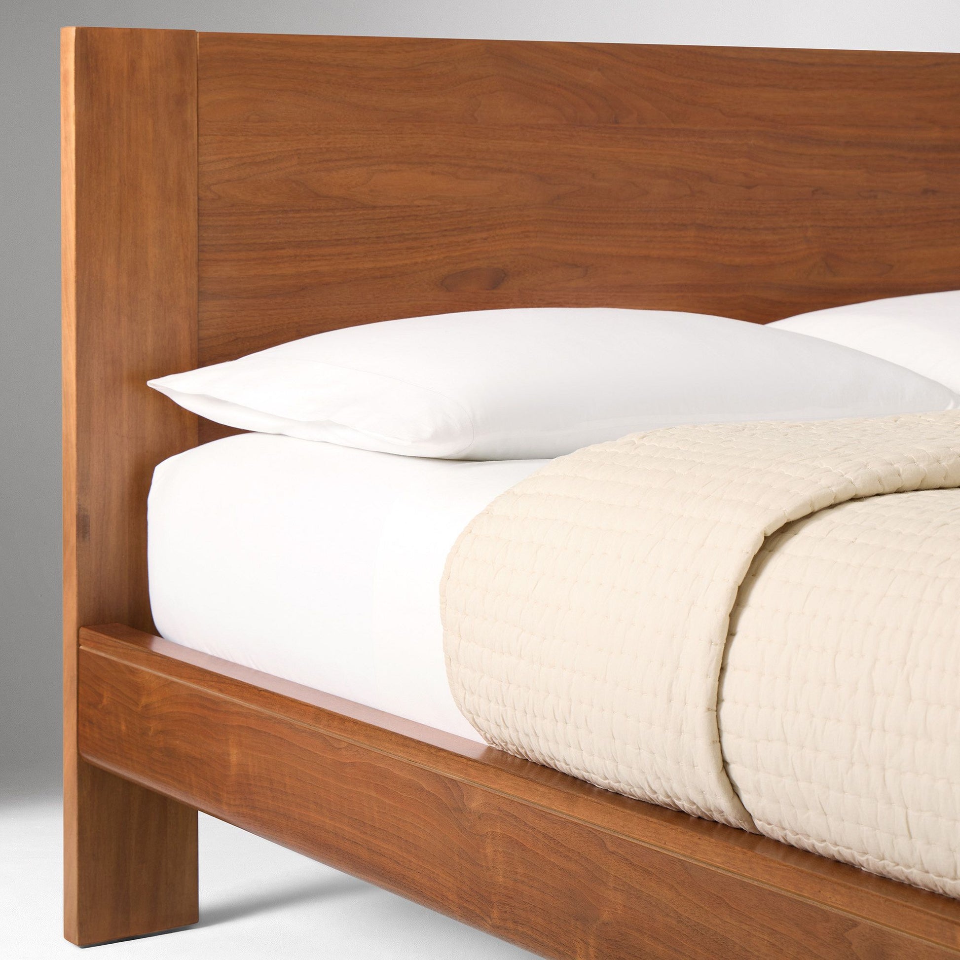 Linwood Bed