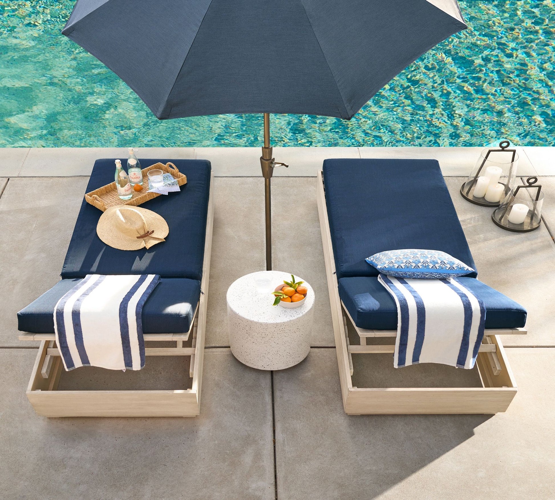 9' Round Outdoor Patio Umbrella – Rustproof Aluminum Tilt Frame