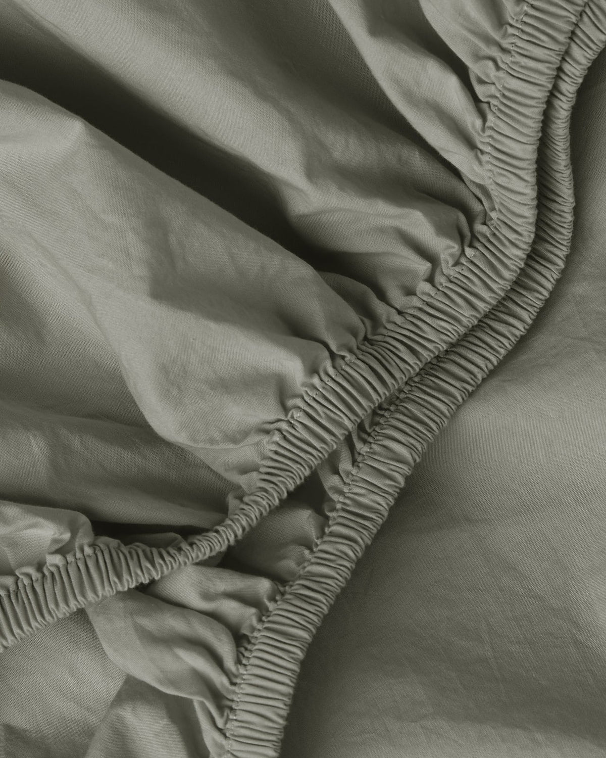 Percale Fitted Sheet (Moss)