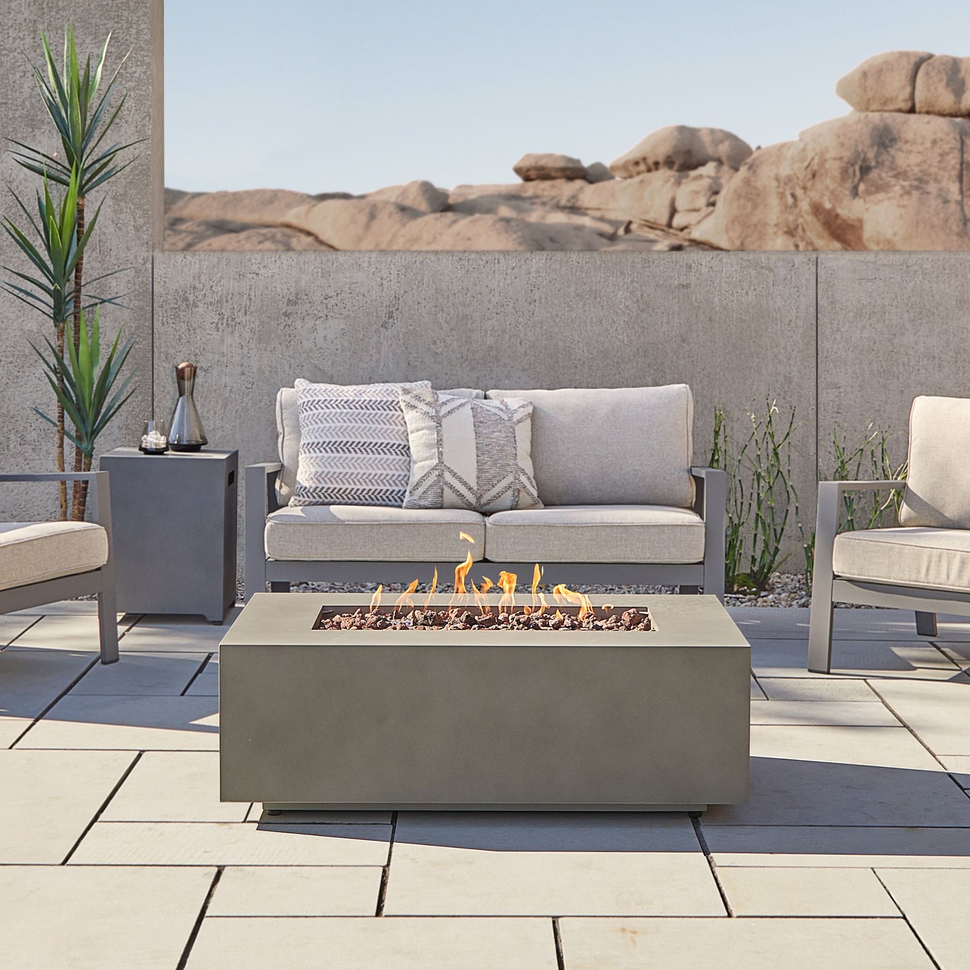 Rutland Rectangle Fire Pit Table (42"–70")