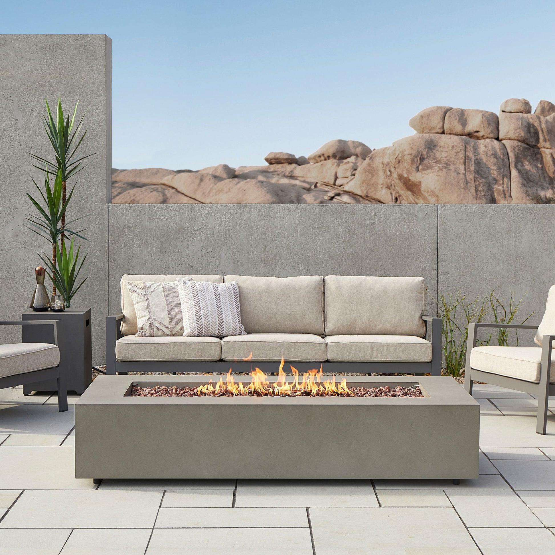 Rutland Rectangle Fire Pit Table (42"–70")
