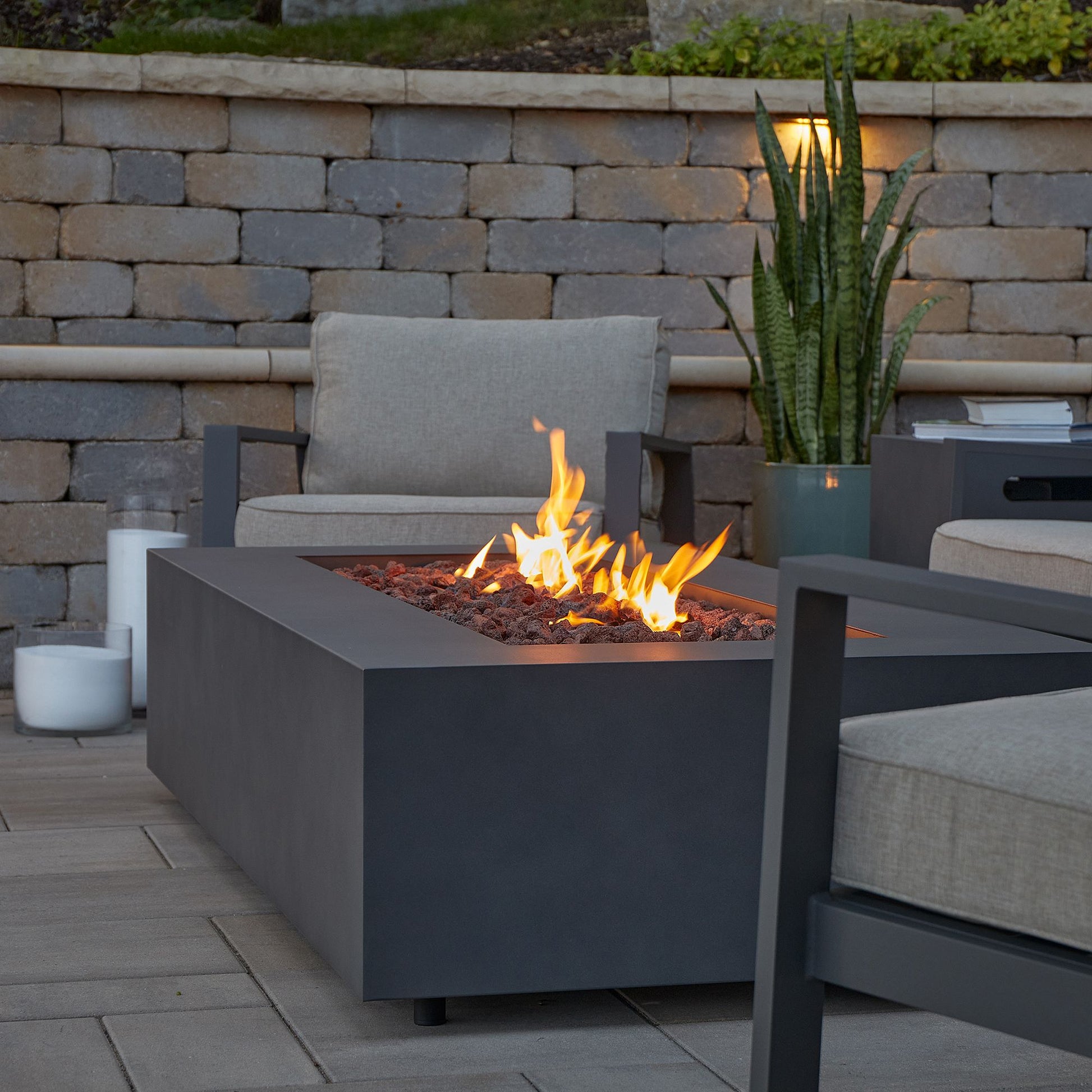 Rutland Rectangle Fire Pit Table (42"–70")